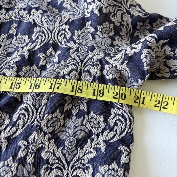 Chico’s Jacquard Paisley Marcissa Denim Jacket SZ L Smart Casual Career Stretch - Picture 12 of 15